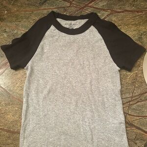 Brandy Melville Tee